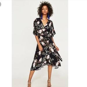 Zara kimono sleeve crane print wrap midi dress